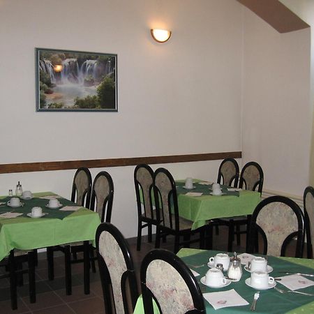 Hotel Veli Joze Пула Экстерьер фото