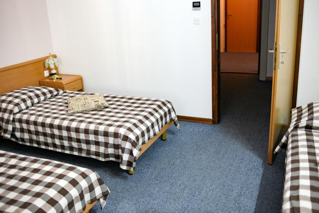 Hotel Veli Joze Пула Экстерьер фото