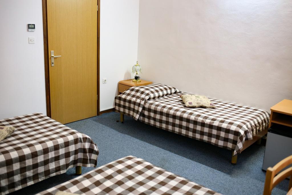 Hotel Veli Joze Пула Экстерьер фото